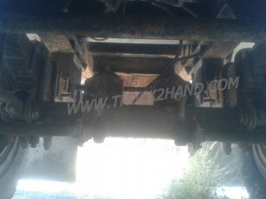 หางพ่วงเทเลอร์พื้นเรียบ 2 เพลาสามมิตร