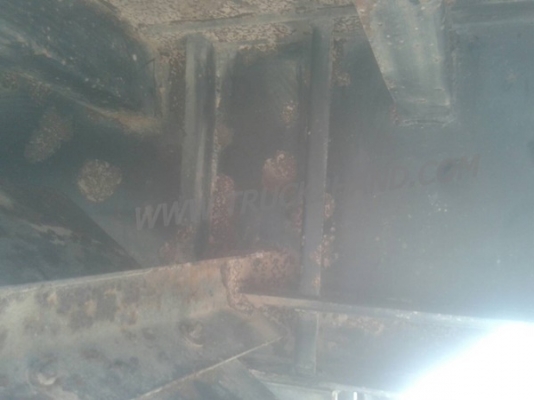 หางพ่วงเทเลอร์พื้นเรียบ 2 เพลาสามมิตร