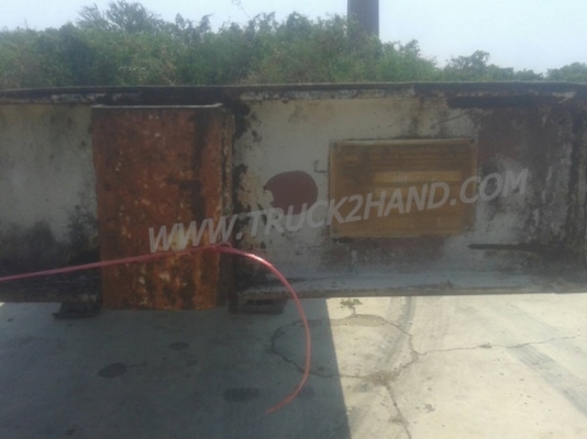 หางพ่วงเทเลอร์พื้นเรียบ 2 เพลาสามมิตร