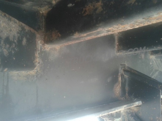 หางพ่วงเทเลอร์พื้นเรียบ 2 เพลาสามมิตร