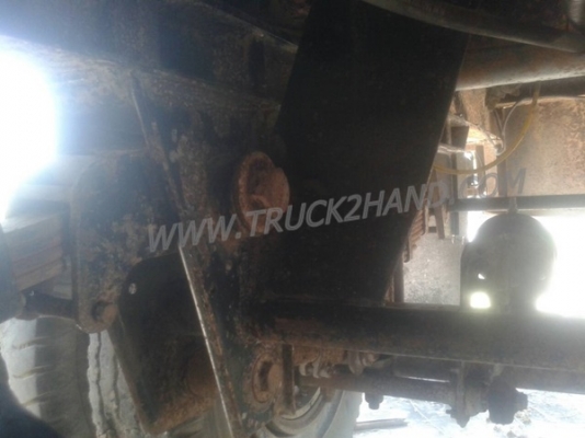 หางพ่วงเทเลอร์พื้นเรียบ 2 เพลาสามมิตร