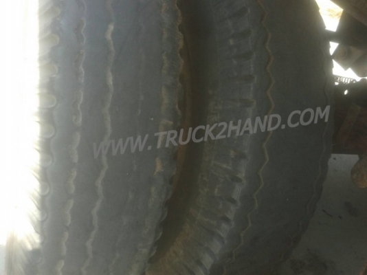 หางพ่วงเทเลอร์พื้นเรียบ 2 เพลาสามมิตร