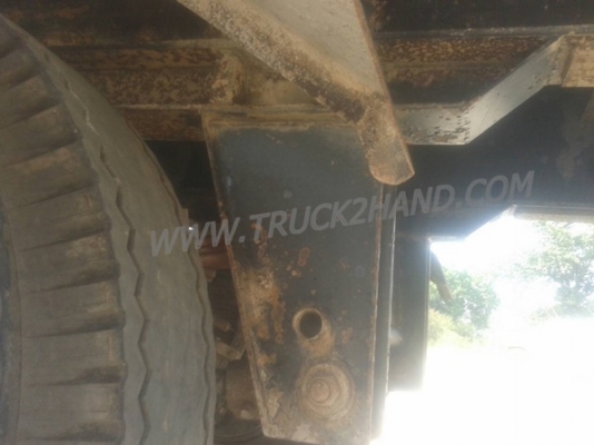 หางพ่วงเทเลอร์พื้นเรียบ 2 เพลาสามมิตร