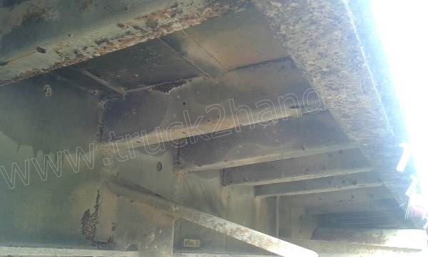 หางพ่วงเทเลอร์พื้นเรียบ 2 เพลาสามมิตร