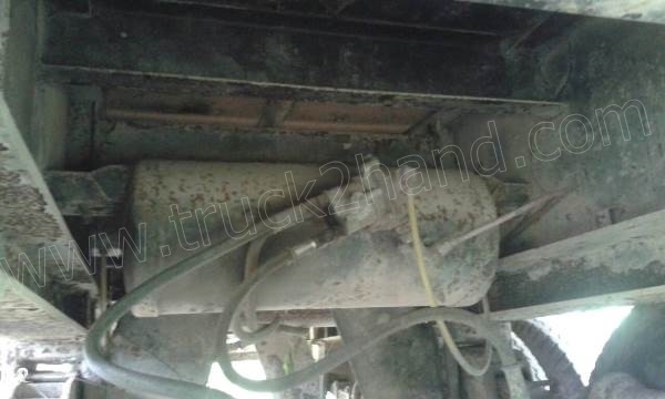 หางพ่วงเทเลอร์พื้นเรียบ 2 เพลาสามมิตร