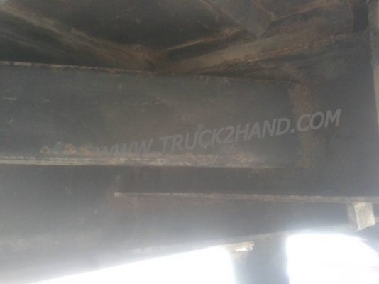 หางพ่วงเทเลอร์พื้นเรียบ 2 เพลาสามมิตร