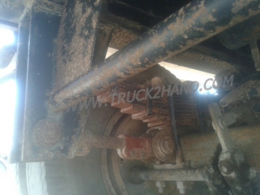 หางพ่วงเทเลอร์พื้นเรียบ 2 เพลาสามมิตร