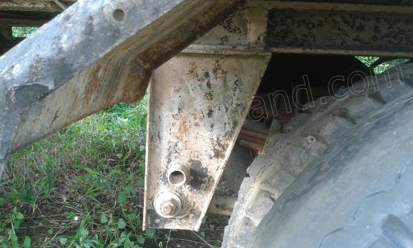 หางพ่วงเทเลอร์พื้นเรียบ 2 เพลาสามมิตร