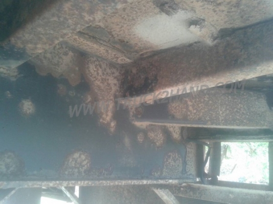 หางพ่วงเทเลอร์พื้นเรียบ 2 เพลาสามมิตร