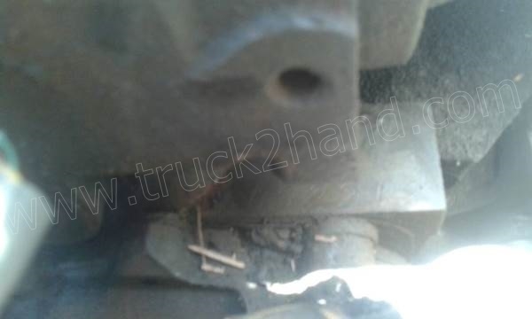 หางพ่วงเทเลอร์พื้นเรียบ 2 เพลาสามมิตร