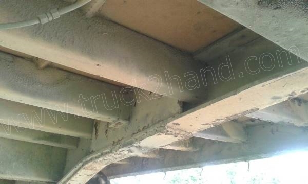 หางพ่วงเทเลอร์พื้นเรียบ 2 เพลาสามมิตร