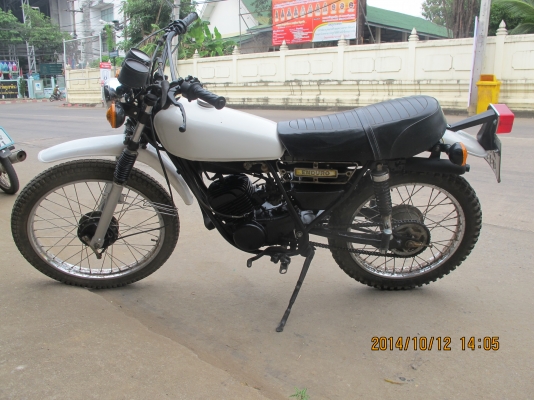 ขายรถวิบาก DT100 มีเล่มทะเบียน ขายรถวิบาก DT100 มีเล่มทะเบียน