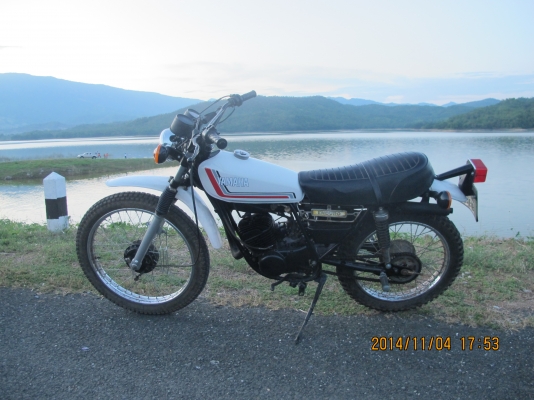 ขายรถวิบาก DT100 มีเล่มทะเบียน ขายรถวิบาก DT100 มีเล่มทะเบียน