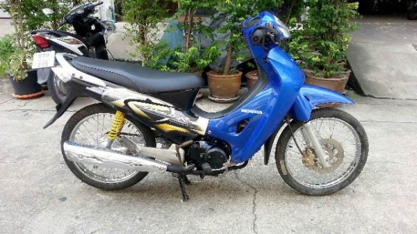 Wave 125r สีเทา ปี48 กท125 เครื่องแน่น ชุดสีสวย 16000