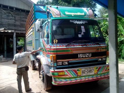 สิบล้อ อีซูซุ 175แรง 1เพาดั้มเกษตร สภาพดีสวยๆพร้อมใช้ ทะเบียนเอกสารพร้อม ราคา 625000บต่อรองได้ครับ