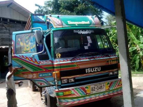 สิบล้อ อีซูซุ 175แรง 1เพาดั้มเกษตร สภาพดีสวยๆพร้อมใช้ ทะเบียนเอกสารพร้อม ราคา 625000บต่อรองได้ครับ