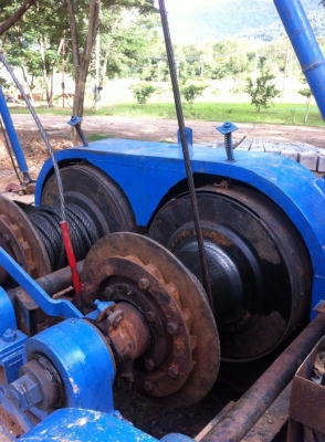 รับตอกเสาเข็มแบบมืออาชีพ0862582299