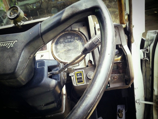 Hino F17 เทเลอร์รถเกี่ยวข้าว