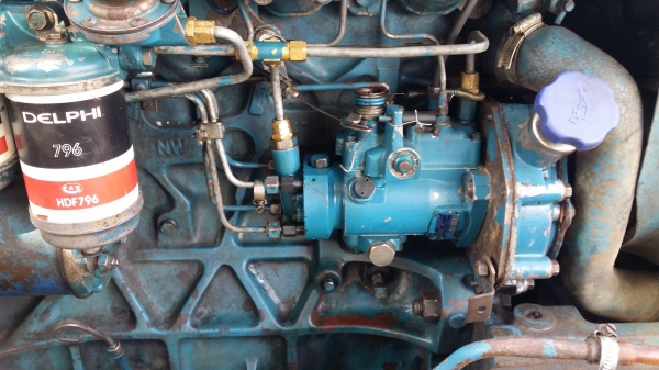 ขายรถไถฟอร์ด 6610 2 เพลา คานหน้าคาราโร่ พร้อมอุปกรณ์ดันหน้า พร้อมทะเบียน