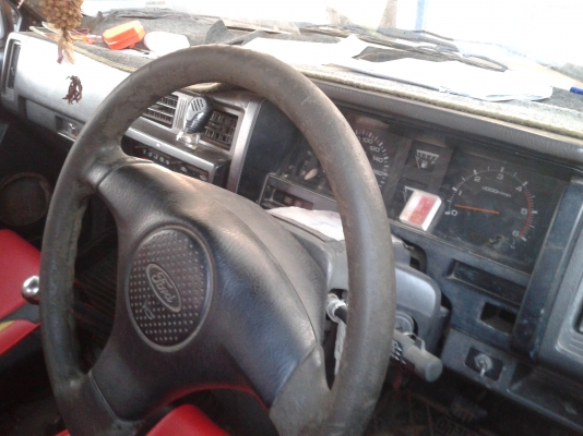 ขายนิสสัน bigm 2500 ฝาแดง แคปเล็ก ขายนิสสัน bigm 2500 ฝาแดง แคปเล็ก