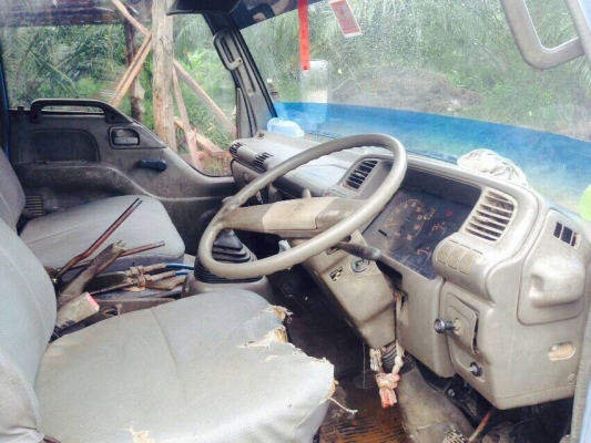 ืื6ล้อดั้ม120 แรงNPR66LX5-716115 รถห้างแท้ เครื่องฝาขาว(วางใหม่ฝาดำ) สภาพดีพร้อมใช้