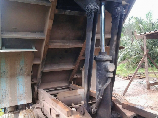 ืื6ล้อดั้ม120 แรงNPR66LX5-716115 รถห้างแท้ เครื่องฝาขาว(วางใหม่ฝาดำ) สภาพดีพร้อมใช้