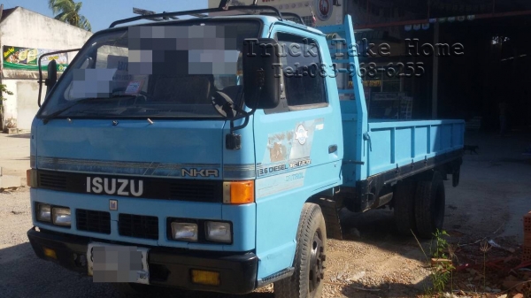 ISUZU NKR