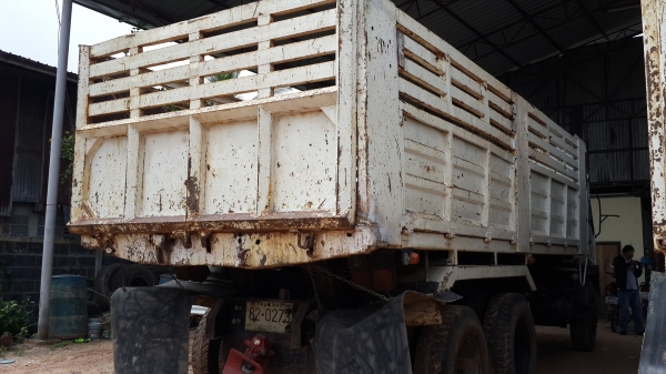 ขายด่วนไอ้หลงโบสองเพลาดั้มซีเรี่ยนสูงFN527MTF 7482สภาพสวยโทร0843923995