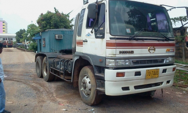 10ล้อหัวลาก300แรง HINO FM2PKKA-10264 รถสวย สภาพดี..ปี*45 เล่มพร้อม