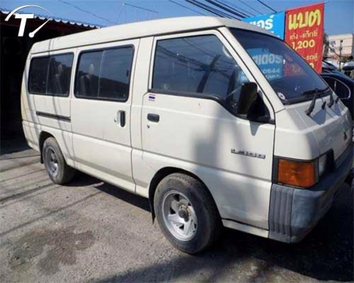 MITSUBISHI L300