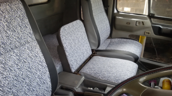 HINO FF1j 210 แรง ยาง9 .ขอบ 20 ยาว 6.20 ห้างแท้สภาพพร้อมใช้งาน  K.อู๊ด 081-2995537