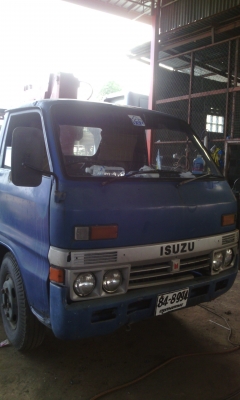ISUZU 100 ติดเครน เครื่องดี ครัชชีดี พร้อมใช้งาน ISUZU 100 ติดเครน เครื่องดี ครัชชีดี พร้อมใช้งาน