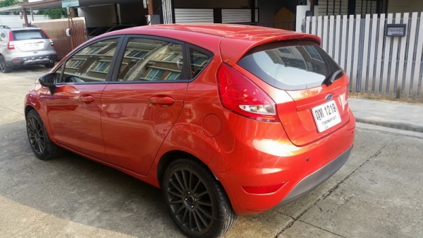 FORD FIESTA 1.6 5 ประตู ปี 2011 มือเดียวออกห้าง เช็คศูนย์ตลอด รถบ้านใช้เอง แก็ส LPG หัวฉีดถังโดนัท ยางใหม่ ล้อ MAX สวยๆ รถสวยจัดๆ ไม่มีชนหนัก 100 \% เครื่อง ช่วงล่างสภาพสมบูรณ์ ภายในสะอาด สีสวย รถพร้อมใช้งาน จัดไฟแนนได้ FORD FIESTA 1.6 5 ประตู ปี 2011 มือเดียวออกห้าง เช็คศูนย์ตลอด รถบ้านใช้เอง แก็ส LPG หัวฉีดถังโดนัท ยางใหม่ ล้อ MAX สวยๆ รถสวยจัดๆ ไม่มีชนหนัก 100 \% เครื่อง ช่วงล่างสภาพสมบูรณ์ ภายในสะอาด สีสวย รถพร้อมใช้งาน จัดไฟแนนได้