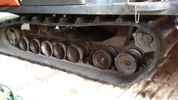 ขอบคุณหนุ่มใจดีเมืองโคราชครับ รถเกี่ยวข้าวคูโบต้า DC 68G อุ้ม รุ่นสุดท้าย ทะเบียนพร้อมโอน