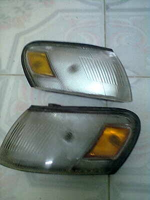 ไฟมุมสามห่วง