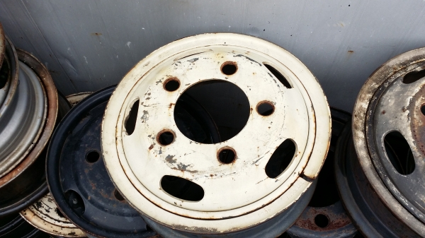 ขายล้อขอบ16มีคิ้วมี100ใบๆละ1000แท้เก่าญี่ปุ่น5รู