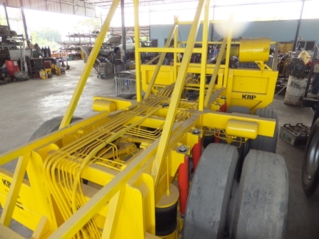 แชชสซิส รถบัส 10 ล้อ สแกนเนีย เครื่อง k124 แชชสซิส รถบัส 10 ล้อ สแกนเนีย เครื่อง k124