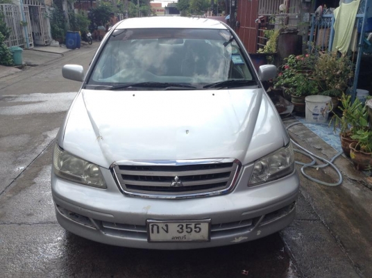 ขายครับ MITSUMISHI LANCER CEDIA ปี 2002 เกียร ธรรมดา น้ำมัน แก๊ส ใช้ได้สองระบบอย่างสมบูร เครื่องดี แอรเยน สีพอได้ ภายใน พอได้ ช่วงล่างได้ ไฟฟ้าใช้ได้หมด วิ่งไกล สบาย พร้อมใช้ 99000 ราคาไม่ถึงแสน 085-359-4089 กอล์ฟครับ ดูรถสายไหม วงศกร