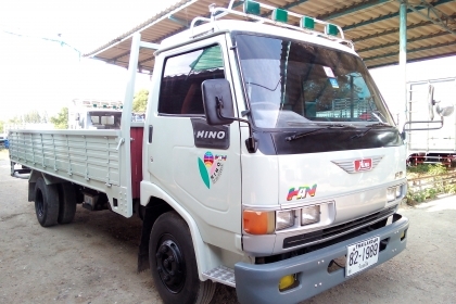 6 ล้อกลาง  HINO  *ซุปเปอร์เสี่ย*  FB2W 120 แรงม้า  * ยาว 5.00 ม. * สภาพพร้อมใช้งาน * รถห้างแท้ * มีเล่มพร้อม * ( ต่อคอกใหม่ให้ )