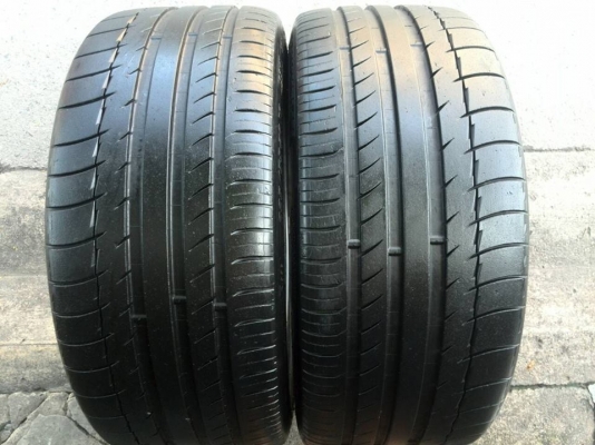 ขายยาง MICHELIN Pilot Sport 225-35-19 ปี08 ดอกเต็ม ไม่ปะ ไม่บวม ไม่ร้าว ไม่กินข้าง คู่ละ 2,900 บาท