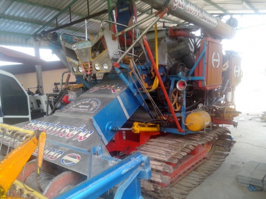 วรพจน์การช่างปี2012เกี่ยวนาปีไม่เกี่ยวปัง ป้ายแดงโรงงาน สวย