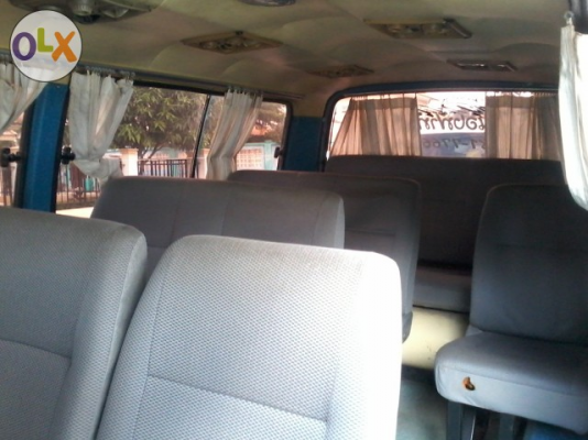 ด่วนรถตู้หัวจรวดปี 1995เครื่อง1JZเกียร์Autoน้ำมัน+NGVเบาะ4แถวกันชนรอบคันแอร์ราวหนาวเอกสารพร้อมโอนภาษี58(พร้อมขับส่ง)