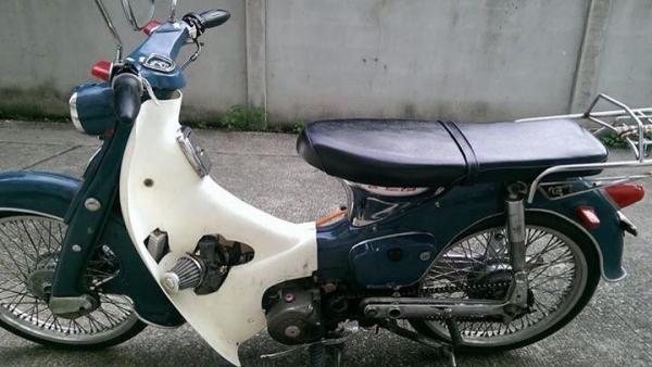 ขาย c100 เครื่องเวฟ110 ทะเบียนพร้อมโอน ***25000***