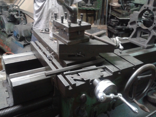 ขายเครื่องกลึงอังกฤษ 1500 mm ขายเครื่องกลึงอังกฤษ 1500 mm