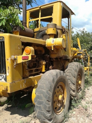 ขายรถเกรด KOMATSU GD376H สภาพใช้งานได้ เอกสารใบอินวอยซ์ ราคาต่อรองได้ครับ