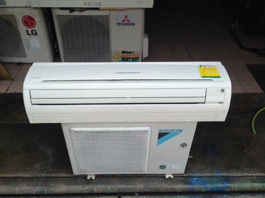 **** ขายแอร์ DAIKIN 13000 BTU สภาพสวย ****