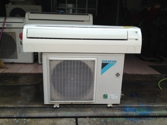 **** ขายแอร์ DAIKIN 13000 BTU สภาพสวย **** **** ขายแอร์ DAIKIN 13000 BTU สภาพสวย ****