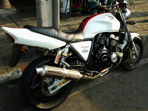ขาย sf 400 ปี98 เวอร์ชั่น S แท้ สภาพนี้ผมว่าไม่อีกแล้วครับ