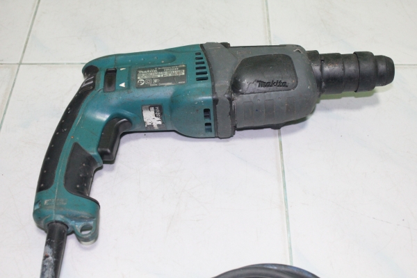 สว่านระบบโรตารี่ยี่ห้อmakita รุ่นhr 2230 ทำงานได้2ระบบพร้อมใช้งานครับ สว่านระบบโรตารี่ยี่ห้อmakita รุ่นhr 2230 ทำงานได้2ระบบพร้อมใช้งานครับ