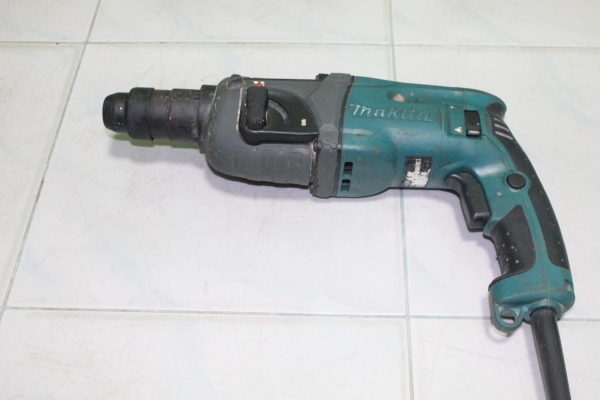 สว่านระบบโรตารี่ยี่ห้อmakita รุ่นhr 2230 ทำงานได้2ระบบพร้อมใช้งานครับ